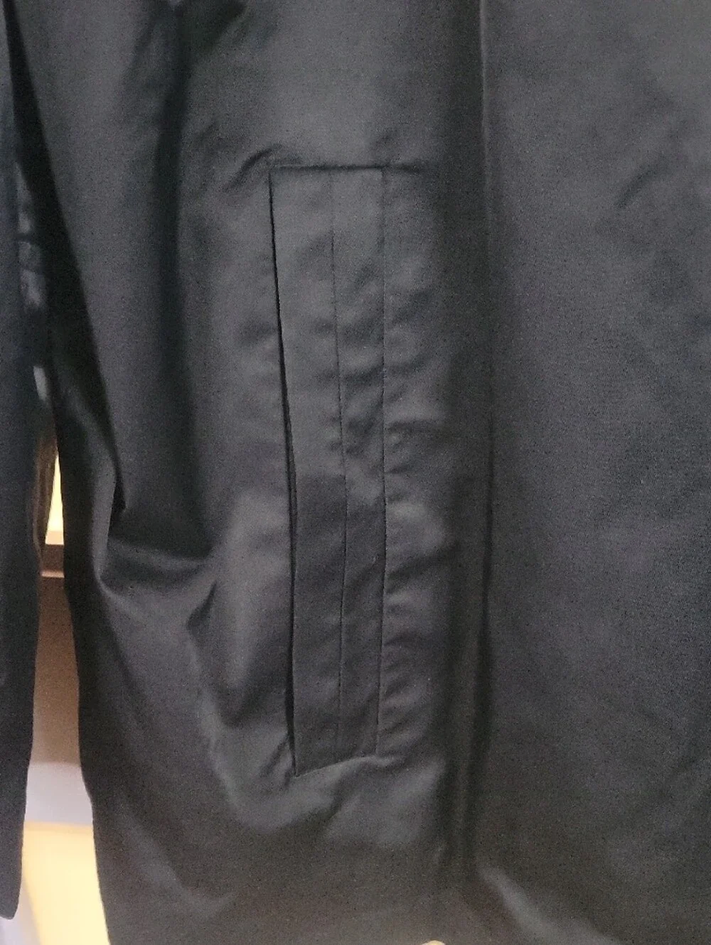 Banana Republic Men's Black Zip-Front Windbreaker Jacket